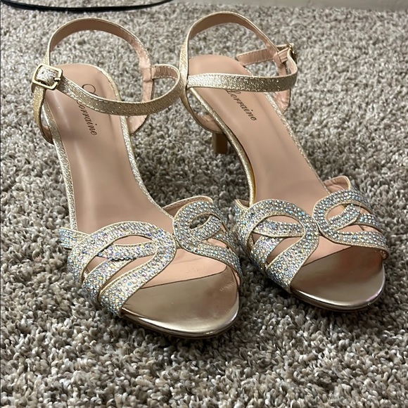 Lauren Lorraine Venessa Silver Low Heel Sandals Size 8W - Picture 1 of 7